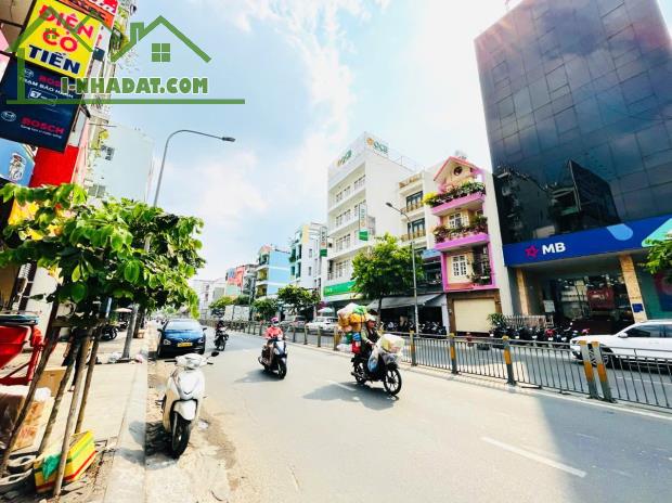 Bán nhà MTKD Lũy Bán Bích, DT 5x17,5m, Cấp 4, Giá 16,5 tỷ TL - 3