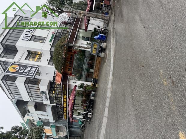 Bán nhà cấp 4 lô góc 2 mặt ngõ 50 m  Hà Đông,Hà Nội mặt quay khu đô thị - Trung tâm quận-