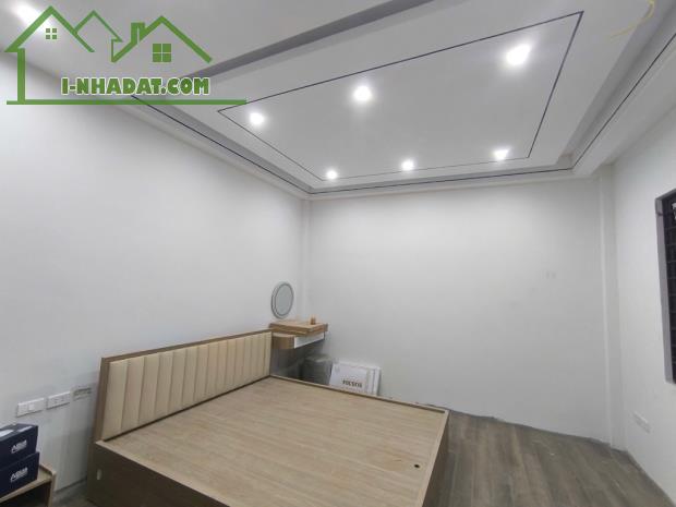 ❤️❤️ SIÊU RẺ - NGỌC THUỴ - 48M - GẦN CÔNG VIÊN- HÀNG XÓM TRƯỜNG VIỆT PHÁP- GẦN Ô TÔ TRÁNH- - 2