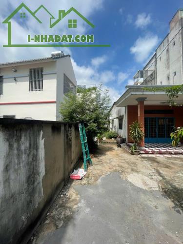Đất xây căn hộ dịch vụ full thổ cư - 1