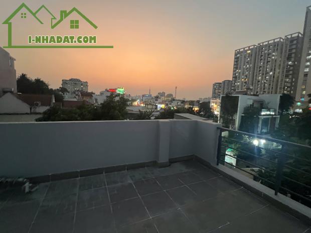 Bán Khách sạn Nguyễn Thị Định, Bình Trưng Tây, Q2, HCM giá siêu hời 18,5 tỷ, 139m2 - 2