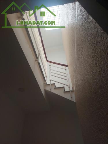 Bán Khách sạn Nguyễn Thị Định, Bình Trưng Tây, Q2, HCM giá siêu hời 18,5 tỷ, 139m2 - 1