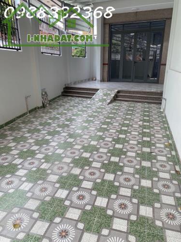 TL2- NHÀ TỈNH LỘ 10-XE HƠI NGỦ TRONG NHÀ- 112M2 CHỈ 6.1 TỶ- 3 TẦNG ĐÚC KIÊN CỐ - NHÀ MỚI - 2