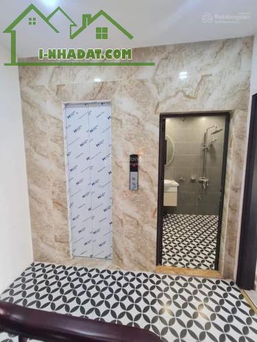 Nhà VIP cách 1 nhà ra phố Nguyễn Khang 7 tầng 56m2 thang máy, ô tô đỗ cửa, cho thuê KD tốt - 2