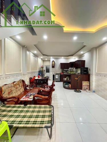 BÁN NHÀ 1T1L đúc, TRỤC CHÍNH, 2MT HẺM (trước-sau), HẺM thông thuận tiện - 1