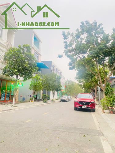 Bán đất Thi Sách- Đồng Tâm giá 3,35 tỷ. Lh 0399.566.078