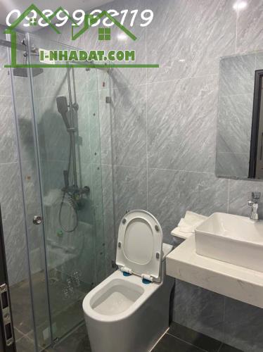 Bán Nhà phố Nguyễn Ngọc Vũ xây mới- Full đồ nội thất cao cấp - Ô tô đỗ cửa vào nhà - Lô - 2