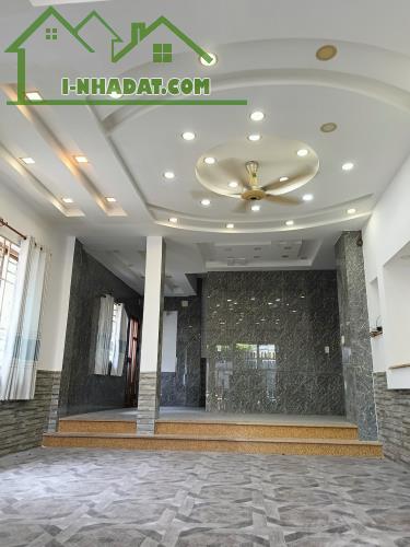 Bán nhà 2 Mặt tiền Lũy Bán Bích - gần Hòa Bình, DT: 5.1x13.5m, 5 Tầng, 4 PN, 12.5 tỷ. - 3