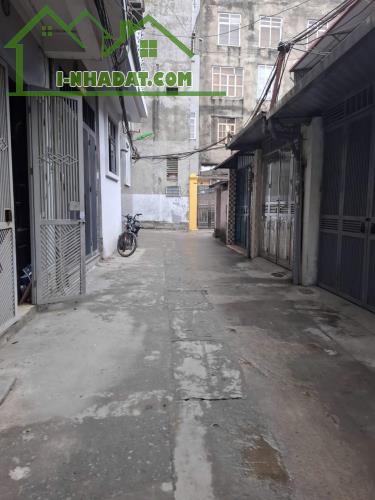Nhỉnh 4.5 tỷ, 28m2, 4 tầng, sát mặt phố Tân Xuân, ô tô vào tận nhà, Bắc Từ Liêm, Ký gửi Nh - 1