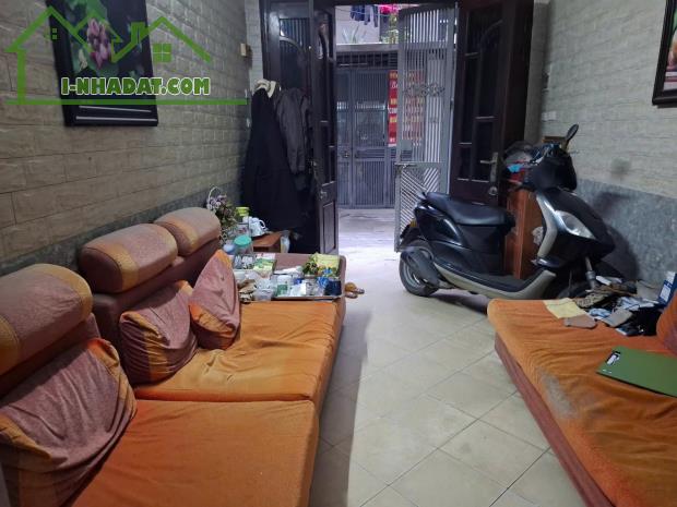 Nhỉnh 4.5 tỷ, 28m2, 4 tầng, sát mặt phố Tân Xuân, ô tô vào tận nhà, Bắc Từ Liêm, Ký gửi Nh - 3