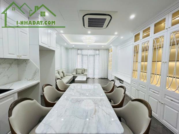 BÁN NHÀ KHU PHÂN LÔ DỊCH VỤ LA KHÊ VẠN PHÚC HÀ ĐÔNG Ô TÔ TRÁNH THANG MÁY VỈA HÈ RỘNG NHÀ Đ