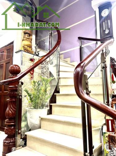 BÁN NHÀ NGUYỄN XÍ, P26, 4 TẦNG 65M2 - 4 PHÒNG NGỦ - SỔ HỒNG RIÊNG - 3