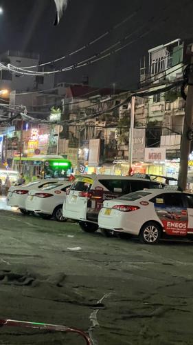 BÁN NHÀ NGUYỄN XÍ, P26, 4 TẦNG 65M2 - 4 PHÒNG NGỦ - SỔ HỒNG RIÊNG - 4