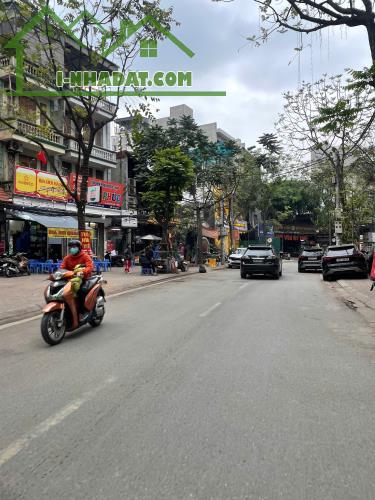 Bán nhà cũ 112M2 Phố Phan Kế Bính Ba Đình ,Mặt tiền 6.5M. Sổ Vuông nở hậu. Giá đầu tư 15tỷ - 1
