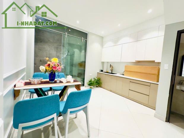 DƯƠNG VĂN BÉ- MINH KHAI- HÀNG XÓM TIMES CITY-43M2x5 T 6 NGỦ, Ô CHỜ THANG MÁY, NHỈNH 8 TỶ - 2