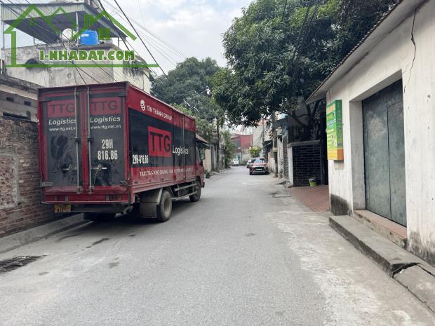 Cần bán gấp lô đất 60m2 nằm tại tổ 14 Thạch Bàn, ngõ morning vào, cách 20m ra đường to