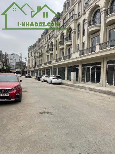 Bán căn Shophouse hoàn thiện thô dự án 444 Chợ Hàng - 2