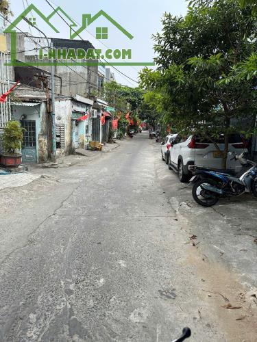Bán đất tặng nhà kiệt ô tô qua Nguyễn Văn Thoại_ Mỹ An _ 105m2 _ 6.4 tỷ.