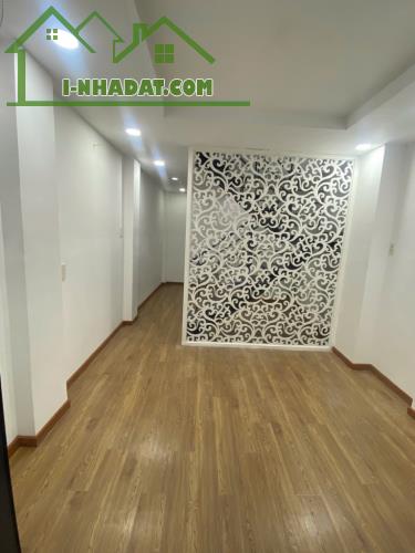 BÁN NHÀ RIÊNG TẠI ĐƯỜNG TRƯỜNG SA, QUẬN PHÚ NHUẬN, TP.HCM, DIỆN TÍCH 25.9 m2, GIÁ 7 TỶ - 4