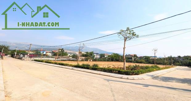 SIÊU HIẾM ĐẤT TP. ĐÔNG TRIỀU, 2 MẶT THOÁNG, 2 Ô TÔ TRÁNH, DT 70-120M2, CHỈ 600TR - 4