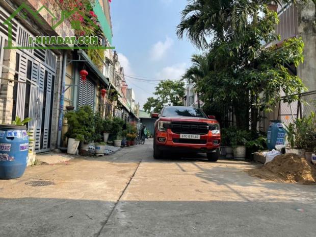 Bán nhà 1 Trệt 1 Lầu Dĩ An,đường 2 ô tô,gần TTYT Dĩ An - 4