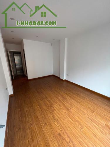 BÁN NHÀ ĐÀO TẤN🔥 40M2 x 7T🔥MT 3.5M🔥 THANG MÁY🔥 KINH DOANH TỐT🔥 GẦN PHỐ🔥 - 1