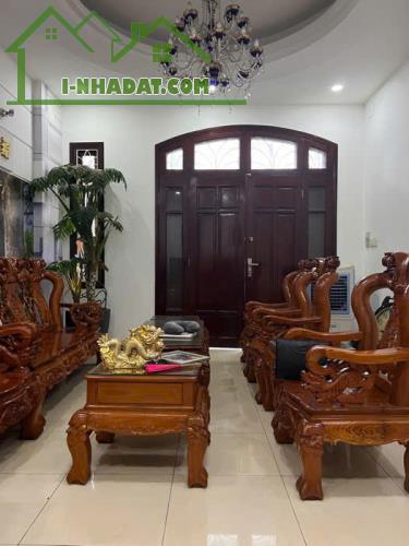 Biệt thự ngang 8 đường Nguyễn Cửu Vân Bình Thạnh Full nội thất gỗ quý chỉ 26 tỷ - 2