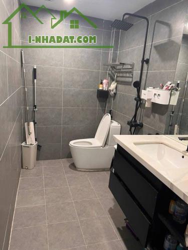 Bán nhà Liên Mạc 5 tầng đẹp cực kỳ, ô tô, sẵn nội thất chỉ việc xách va li về ở- 32m2- 5.2 - 2