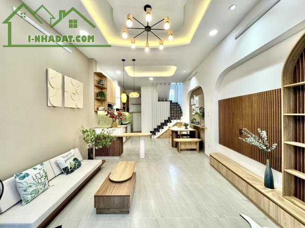 Bán nhà Nguyễn Phúc Chu Tân Bình 38m ngang 4m đúc 4 tầng xe hơi vào tận nhà chỉ 5.xx tỷ - 5