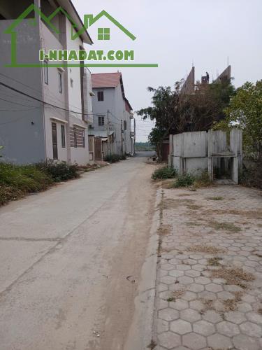 Bán nhanh mảnh đất 125m2, đất phân lô, vỉa hè 4m, đường 7m, cách 50m ra đường 196 ( 20m) - 2