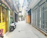 Bán nhà phố Yên Lạc, Hai Bà Trưng 38m, 4 tầng. Giá: 10.9 tỷ. LH: 0937158386