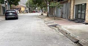 Bán 169m2 đất Nguyễn Xuân Khoát Tây Hồ, mặ tiền 8m ôtô dừng đỗ thoải mái