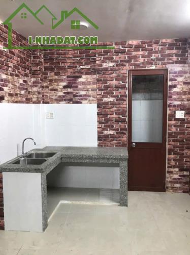 Hạ giá mạnh nhà nhỏ xinh 1 trệt 2 lầu Cống Quỳnh Q1 TP.HCM - 2