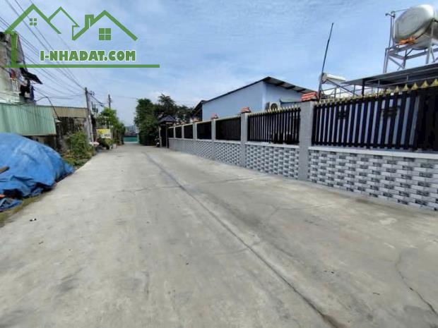 Bán Lô Đất Cực Đẹp Trần Thị Bốc,1200m2, Ngang 20m, Đường 8m Thông Tứ Tung.khu dân cư Hiện.