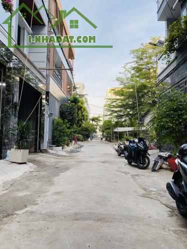 BÁN NHÀ HUỲNH TẤN PHÁT, NHÀ BÈ, SIÊU PHẨM KHÔNG CÓ CHỖ CHÊ - 5