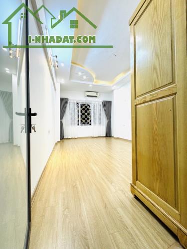 HOA HẬU TRUNG TÂM BỒ ĐỀ, gara ô tô, mặt ngõ thông kinh doanh ,cách phố 15m , làm văn phòng - 4