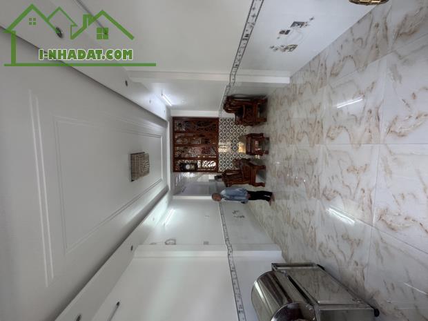 Bán nhà hẻm 2549 Phạm Thế Hiển gỗ cao cấp 4x27 chỉ 10 tỷ 5 - 1