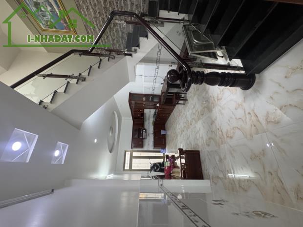 Bán nhà hẻm 2549 Phạm Thế Hiển gỗ cao cấp 4x27 chỉ 10 tỷ 5 - 2