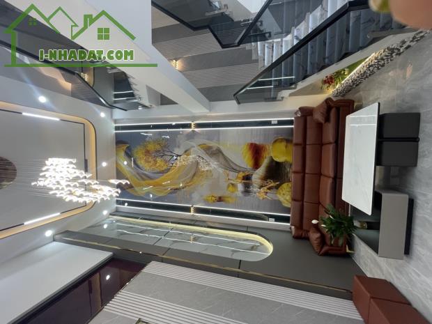 Khu Sài Gòn Mới nhà 4 tầng mới tinh 5x11m xe hơi thông 2295 Huỳnh Tấn Phát chỉ 6.6 tỷ - 1