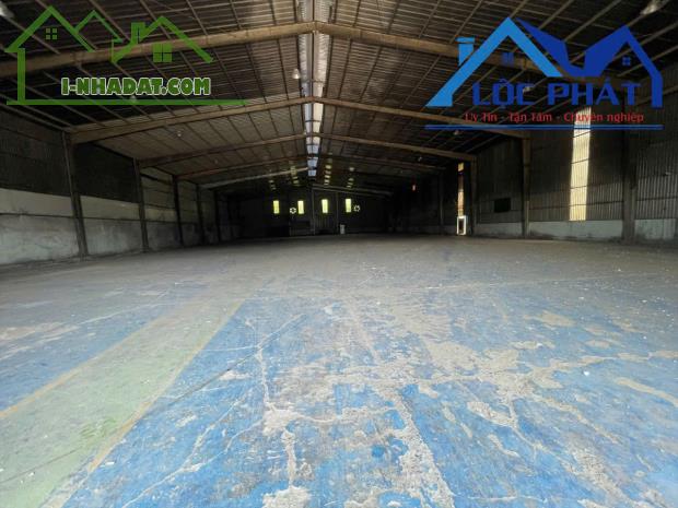 Cho thuê xưởng 2.200m2 P Phước Tân, Tp Biên Hoà, ĐN giá 85 triệu - 2