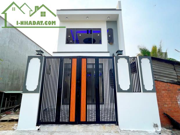 Bán Nhà 1L1T 03 Phòng Ngủ Thị Trấn Củ Chi, Mặt Tiền Số 35, 100m2, Sổ Hồng Riêng