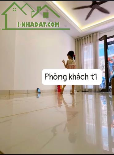 Chính chủ gửi bán nhà 44m, oto đỗ tận ngõ Ngọc thụy, LB giá 7,x tỷ - 2