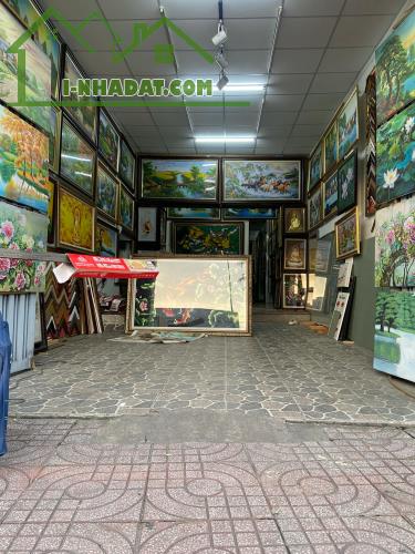 NHÀ 3 TẦNG  MẶT TIỀN TÔ KÝ KINH DOANH ĐẲNG CẤP - NGAY CHỢ NGÃ 3 BẦU - TTT - HÓC MÔN - HÀNG - 1