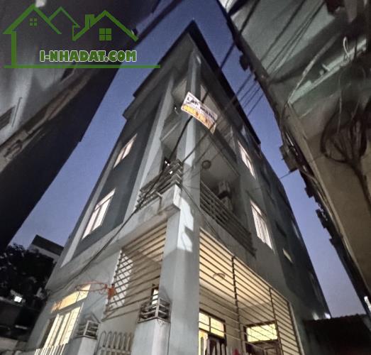 Bán nhà Yên Xá 53 m2, mặt tiền gần 5m, lô góc thoáng, chỉ 9,5 tỷ