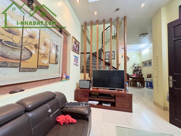 Bán nhà Yên Xá 53 m2, mặt tiền gần 5m, lô góc thoáng, chỉ 9,5 tỷ - 2