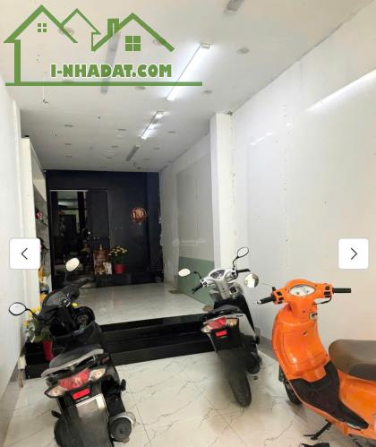 CẦN BÁN GẤP NHÀ MẶT TIỀN QUẬN 3 - HỒ CHÍ MINH - 3