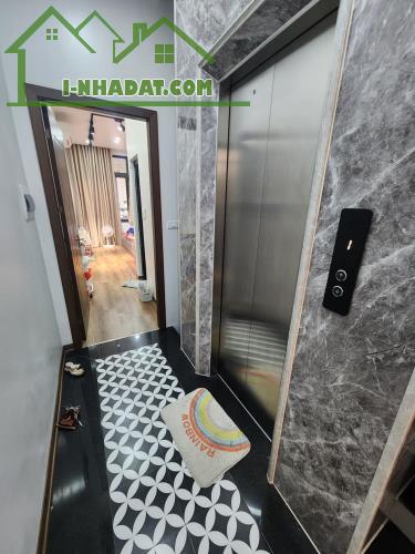 Bán nhà phố Yên Lạc, Hai Bà Trưng 57m, 5 tầng, mt 4.3m, Giá: 18.8 tỷ. LH: 0937158386 - 5