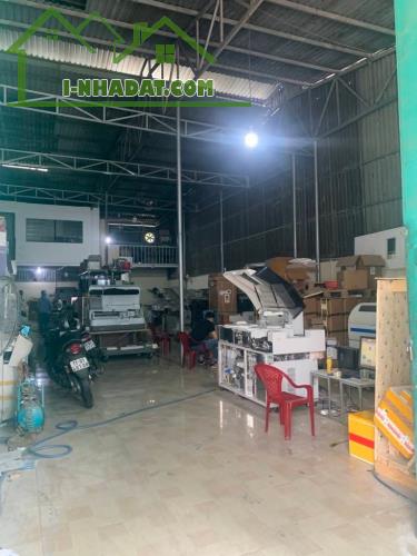 cần bán, VỊ TRÍ SIÊU ĐẸP,  đông hưng thuận 06 tân hưng thuận quận 12, dt 190M2, giá siêu r - 2
