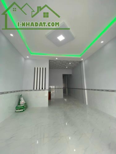 Nhà mới xây, cấp 4, SHR, 105m2, 2PN, Đường Cây Dương, Đức Hòa, Giá 1 tỷ 180. - 1