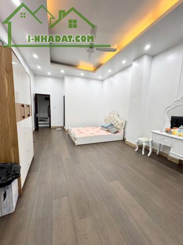 BÁN NHÀ ĐẸP MỚI LÁNG –ĐỐNG ĐA DT 50M 5TẦNG  GIÁ CHỈ HƠN 8TỶ 10M RA Ô TÔ - 2